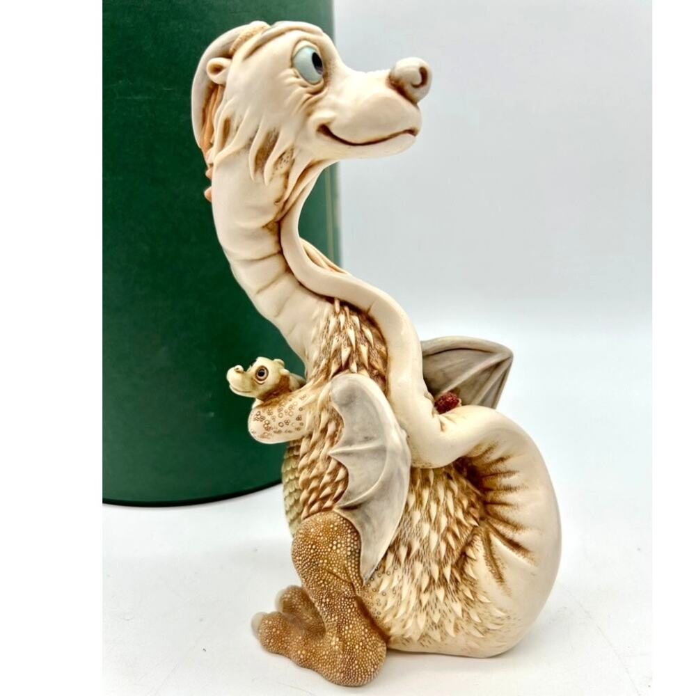 Harmony Kingdom Tamira's Treasure Dragon NIB COA Peter Calvesbert Ltd Ed 1290